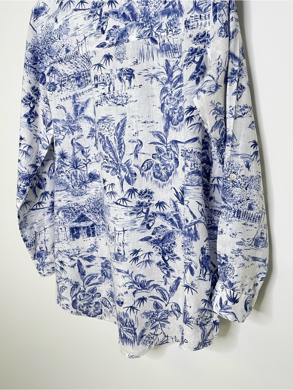 Resort | Joie Blue Toile Off White Linen Button Down | Relaxed Roll Tab Sleeve S - Picture 10 of 12